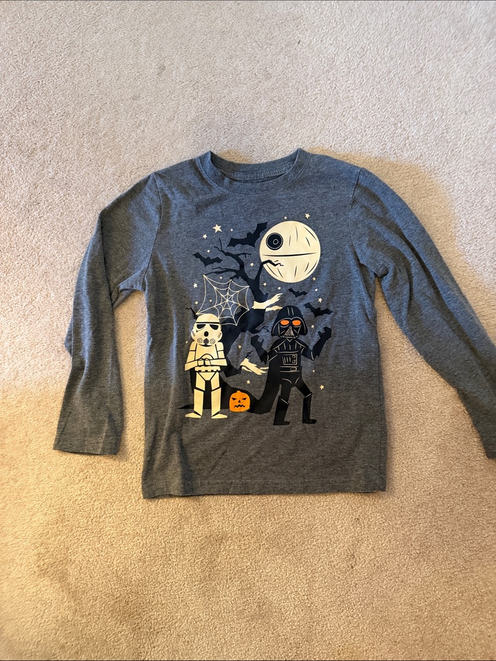 Boys' Star Wars Grey Long-Sleeve Halloween Tee